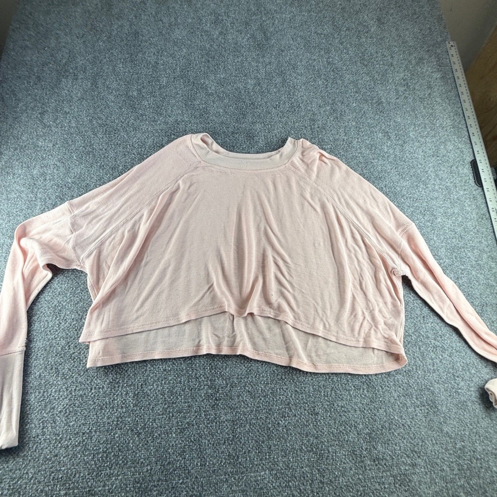 FP Movement Free People Pink Long Sleeve Cropped Relaxed Fit Top Size XS/S